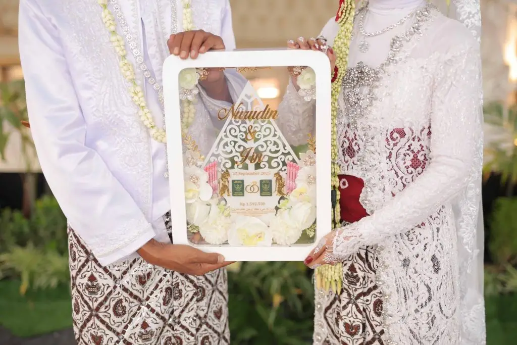 Mahar Pernikahan dalam Islam Mahar pernikahan Akrilikt yang cantik